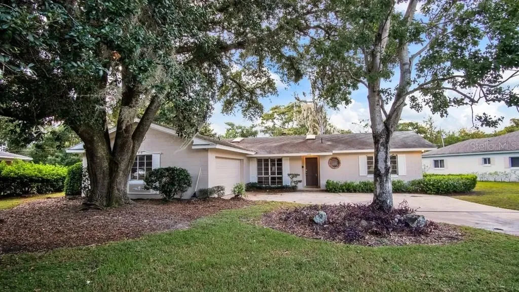 1410 Pinar Drive Orlando FL 32825