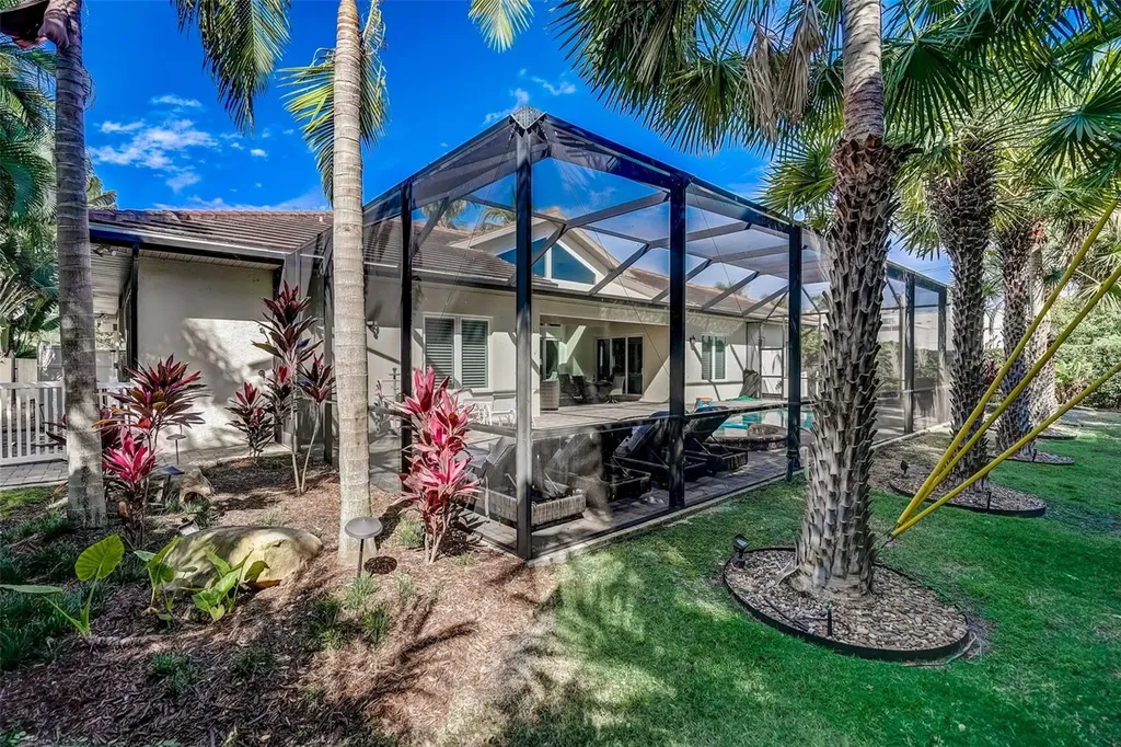 125 S Boulevard Of Presidents Sarasota FL 34236