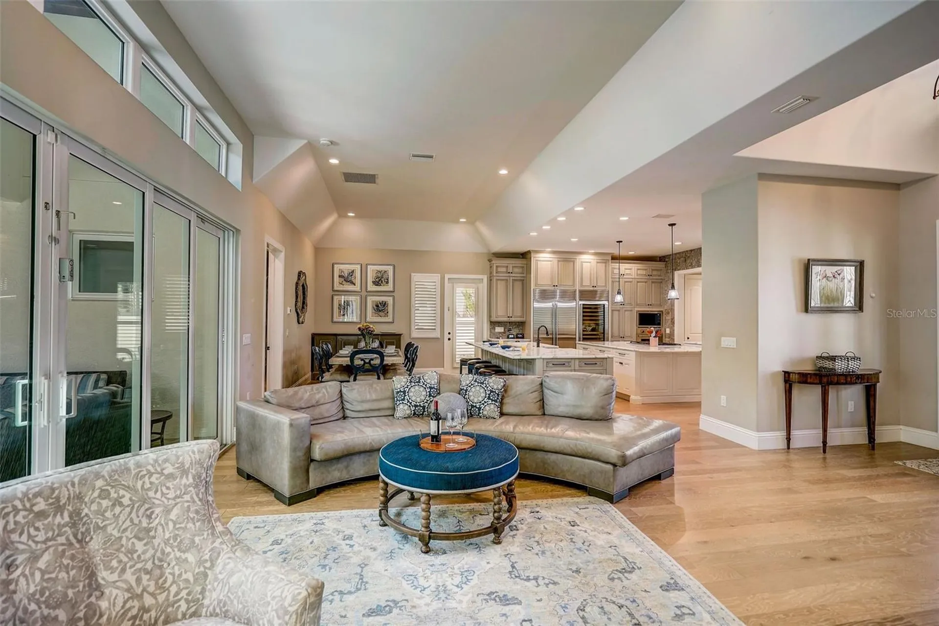 125 S Boulevard Of Presidents Sarasota FL 34236
