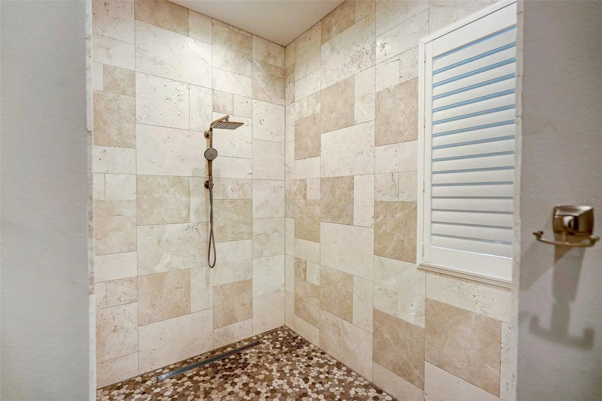 125 S Boulevard Of Presidents Sarasota FL 34236