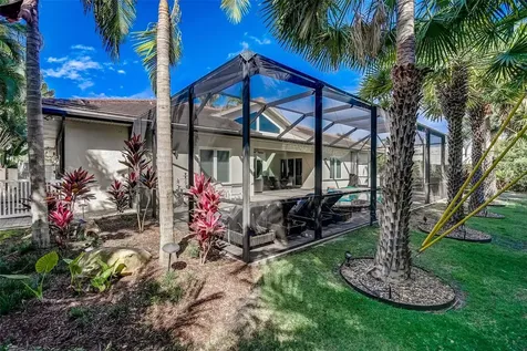 125 S Boulevard Of Presidents Sarasota FL 34236