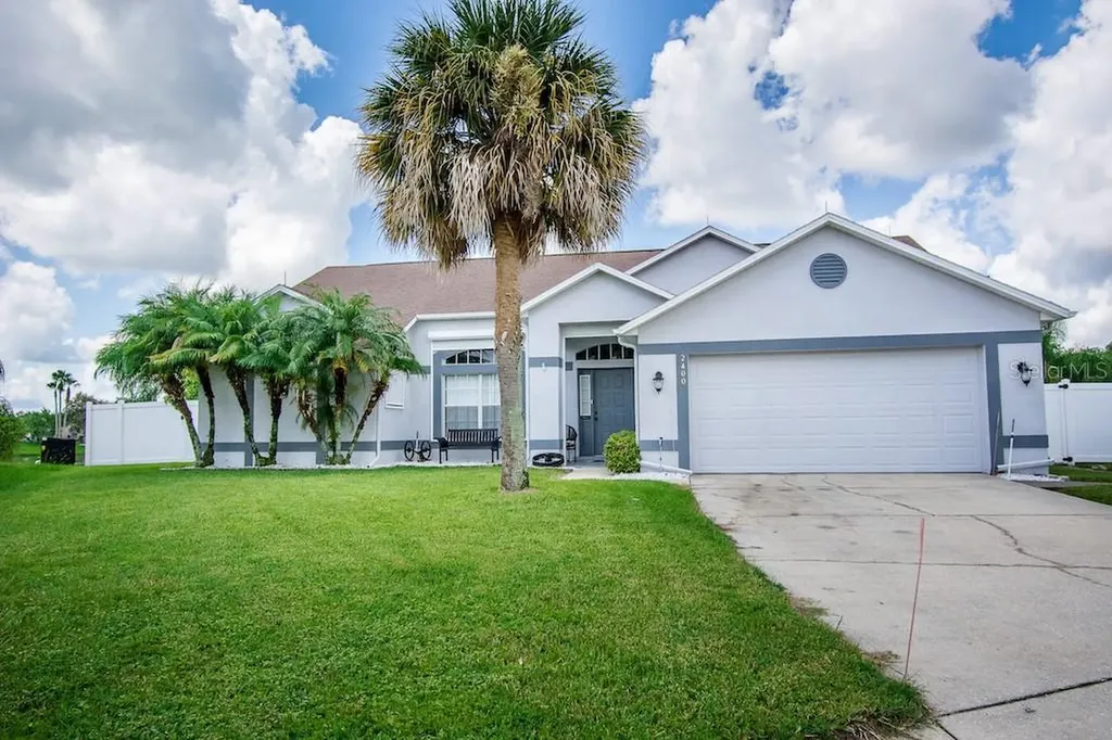 2400 Lincolnshire Court Kissimmee FL 34743