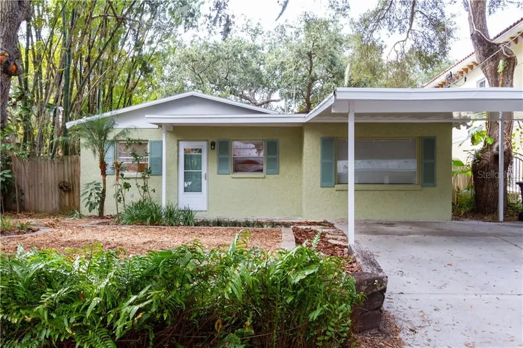 3110 W Oakellar Avenue Tampa FL 33611