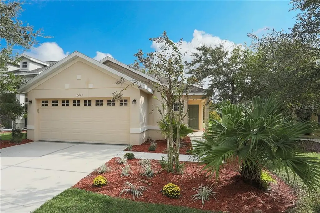 15123 Searobbin Drive Lakewood Ranch FL 34202