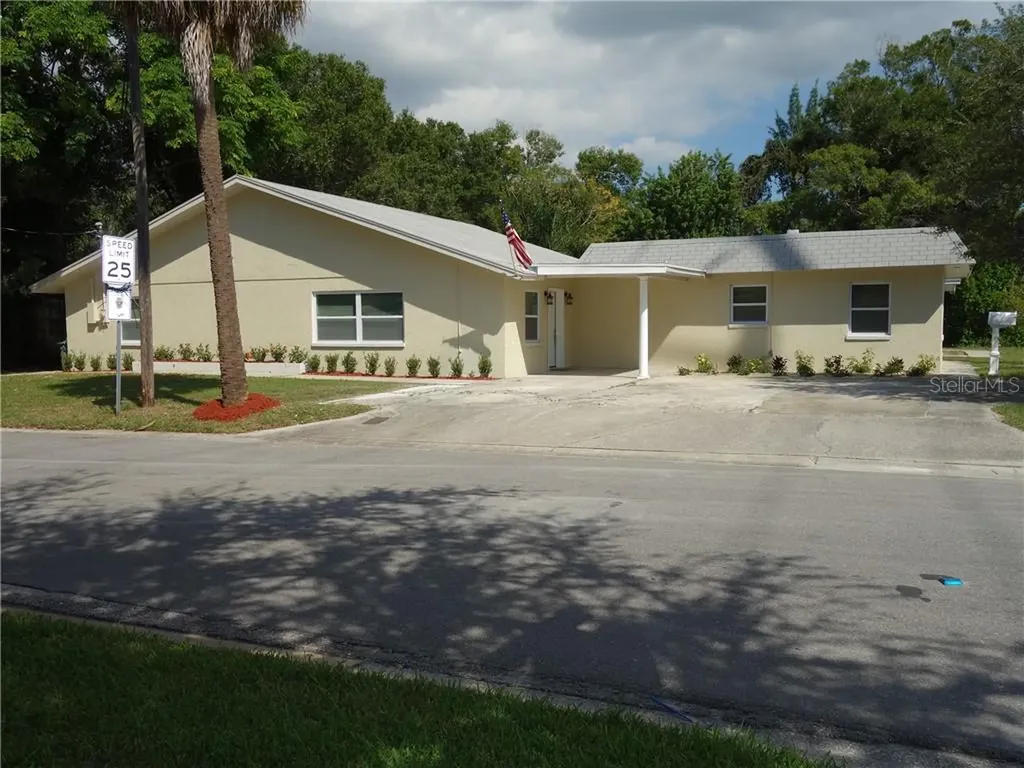 1154 Palmetto Street Clearwater FL 33755