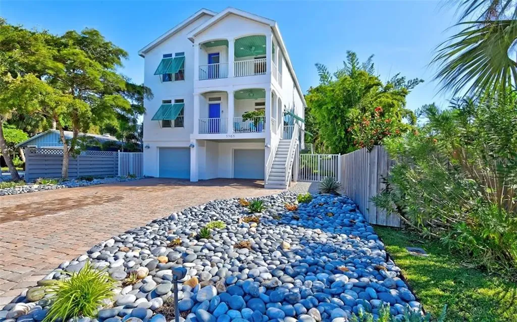 5365 Calle Florida Sarasota FL 34242