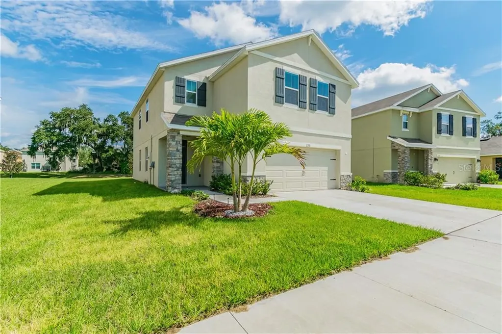 2310 Ashberry Ridge Drive Plant City FL 33563