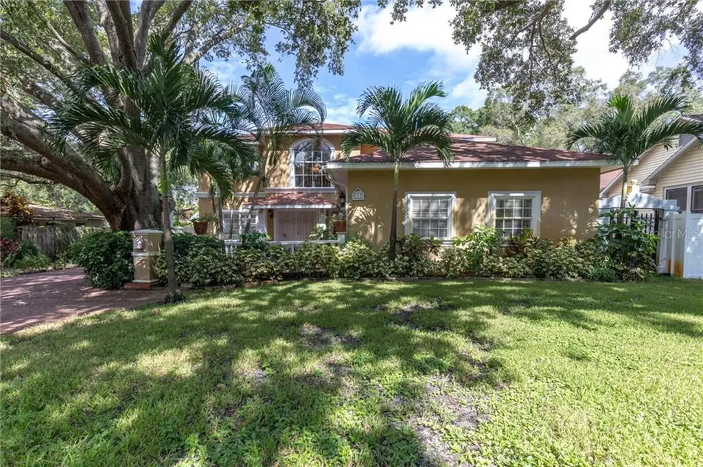 763 12th Avenue N St Petersburg FL 33701