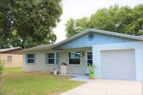 2405 S 76th Street Tampa FL 33619