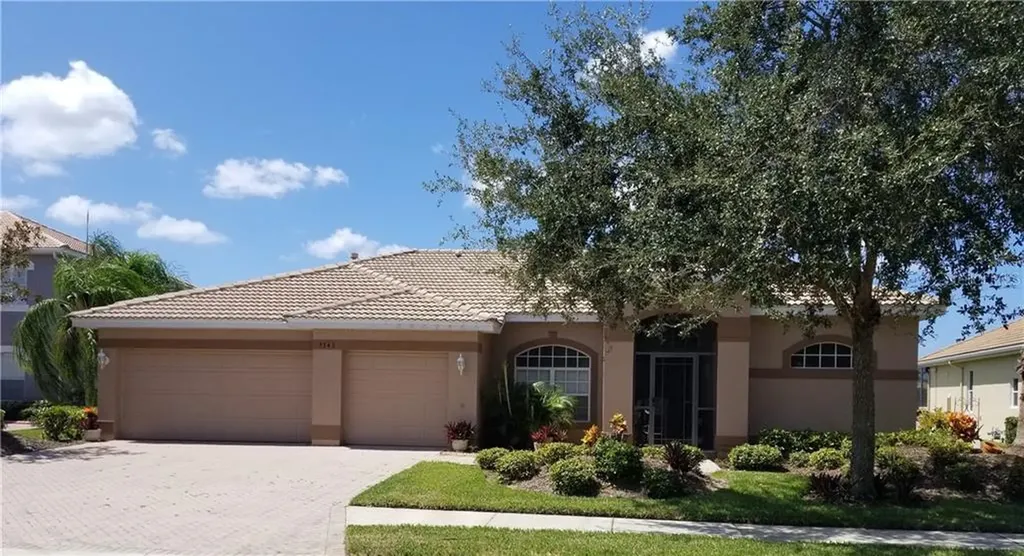 7743 Camden Harbour Drive Bradenton FL 34212