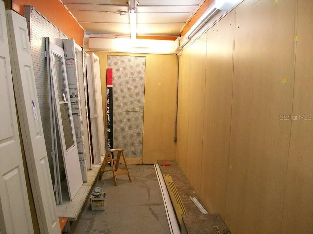 124 Bushnell Plaza Bushnell FL 33513