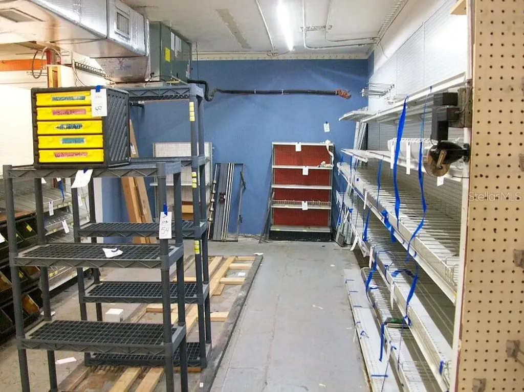 124 Bushnell Plaza Bushnell FL 33513