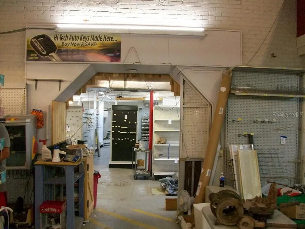 124 Bushnell Plaza Bushnell FL 33513