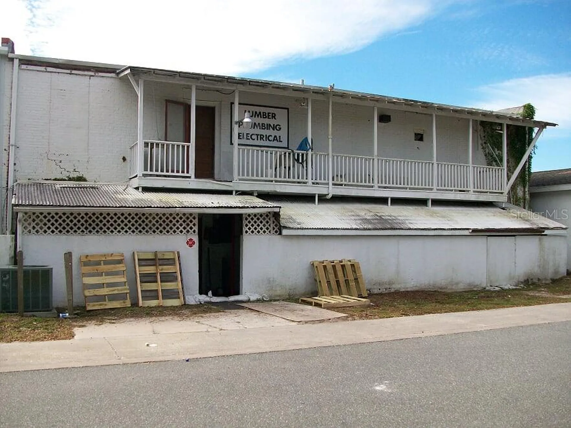 124 Bushnell Plaza Bushnell FL 33513