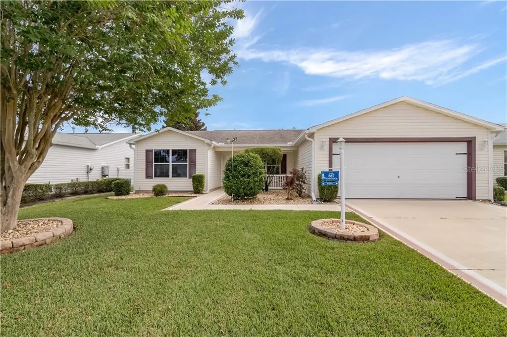 887 Henderson Lane The Villages FL 32162