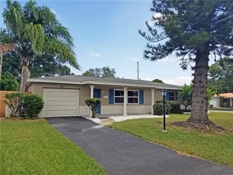 3671 61st Street N St Petersburg FL 33710