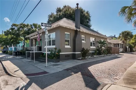 754 4th Avenue N St Petersburg FL 33701