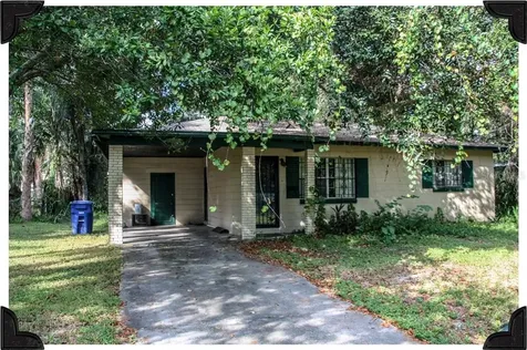 3003 W Napoleon Avenue Tampa FL 33611