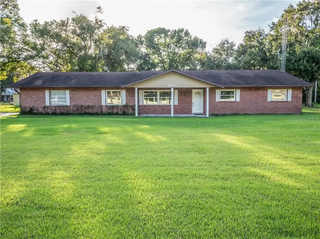 5923 Laurel Oak Drive Lakeland FL 33811