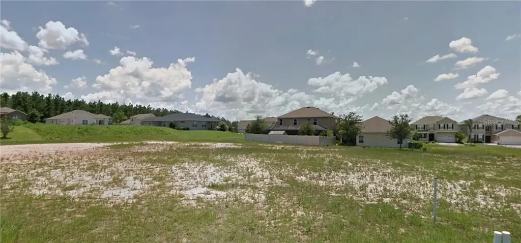 26001 Singing Lark Court Leesburg FL 34748
