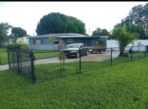 6918 Onyx Drive N St Petersburg FL 33702