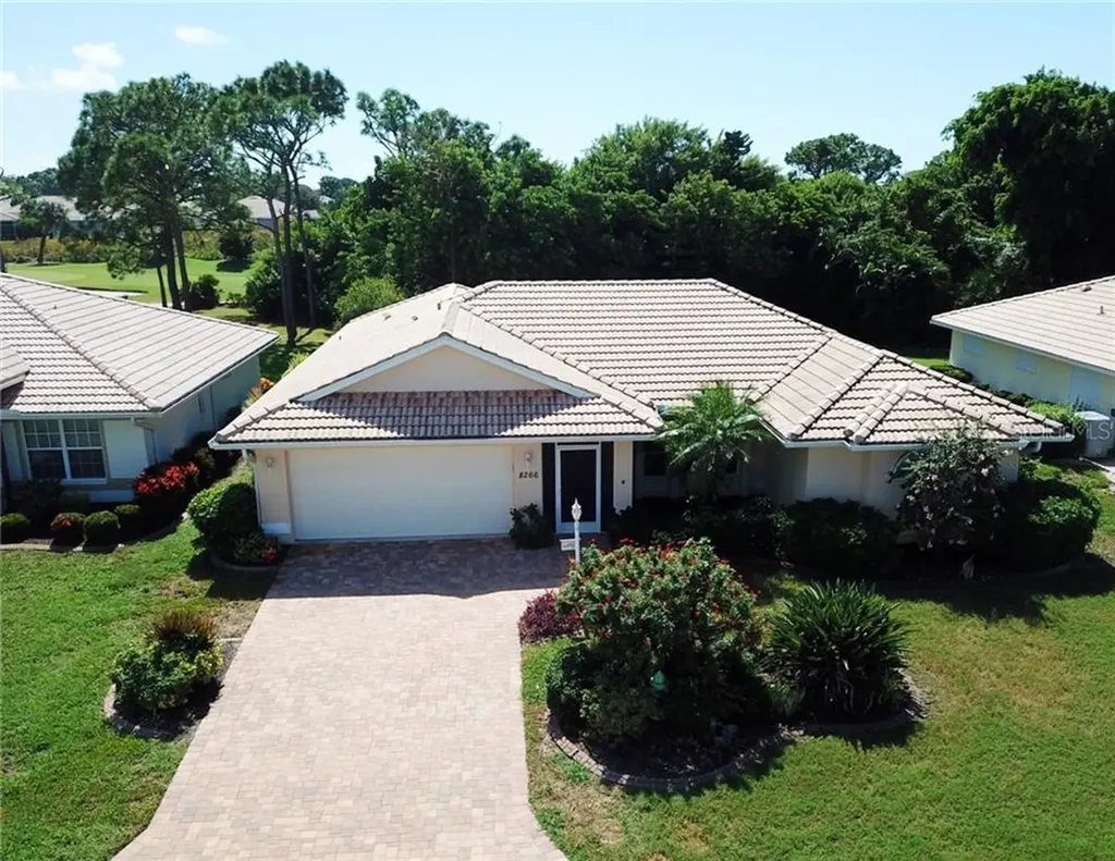 8266 Lakeside Drive Englewood FL 34224
