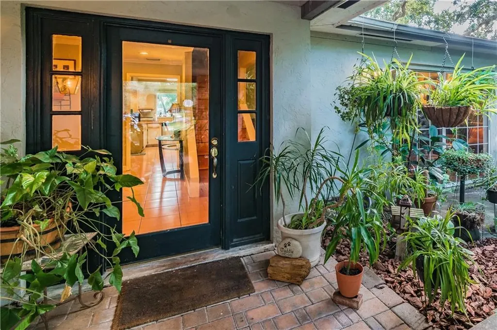 3212 Hoedt Road Tampa FL 33618