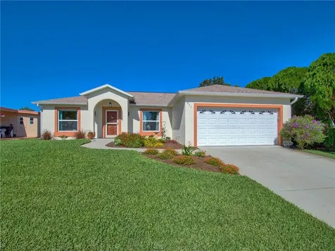 911 Beechwood Avenue Lady Lake FL 32159