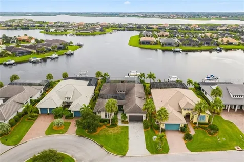 1103 Kestrel Court Bradenton FL 34208