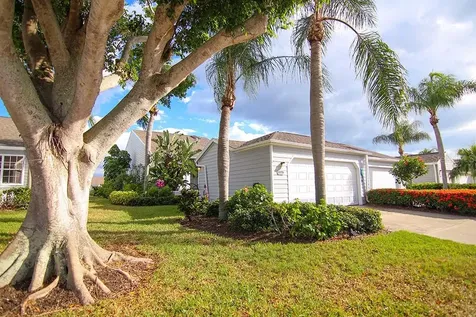 1241 Spoonbill Landings Circle Bradenton FL 34209