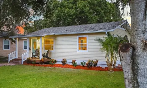 1201 56th Avenue N St Petersburg FL 33703