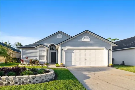 2661 Delcrest Drive Orlando FL 32817