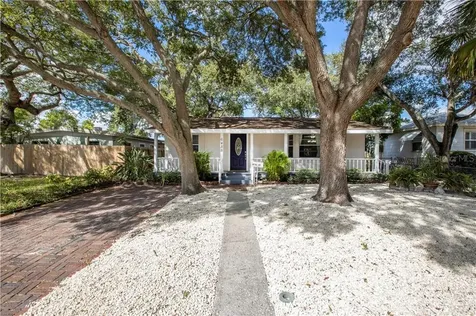 6485 Emerson Avenue S St Petersburg FL 33707