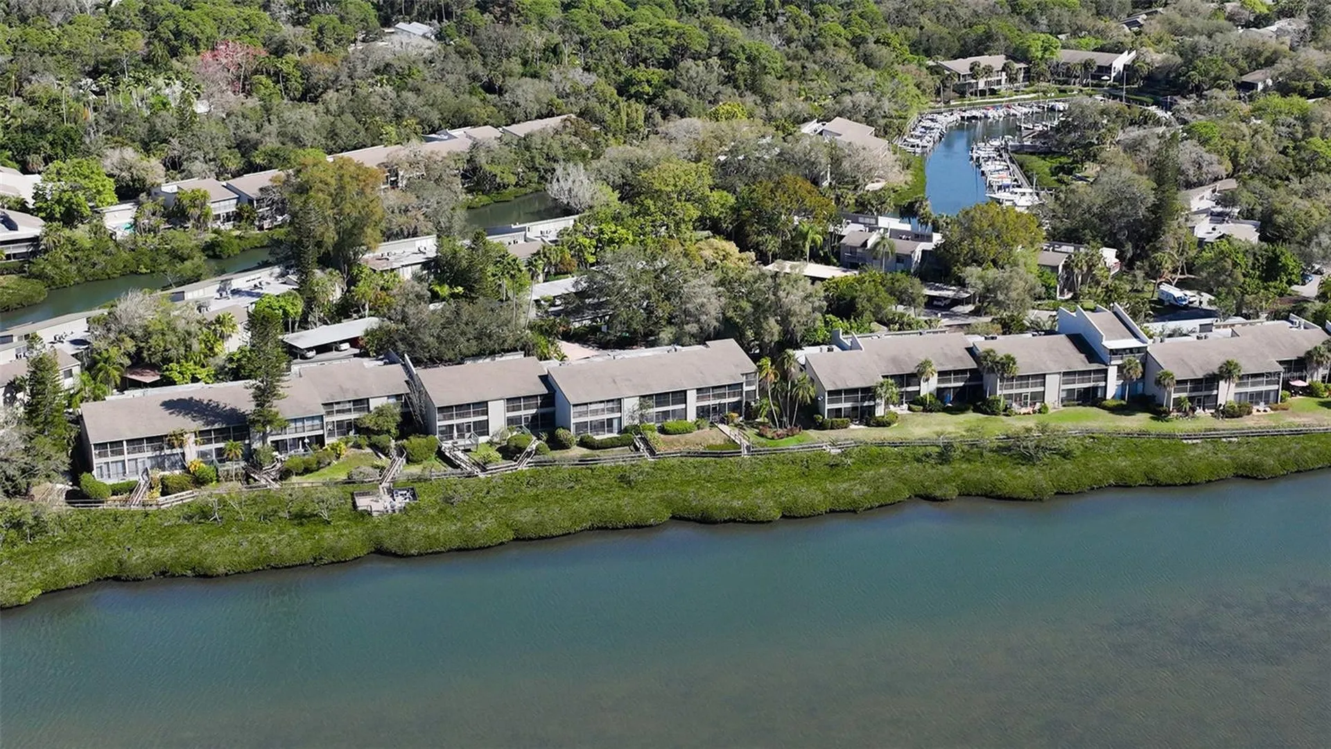 1716 Glenhouse Drive Sarasota FL 34231