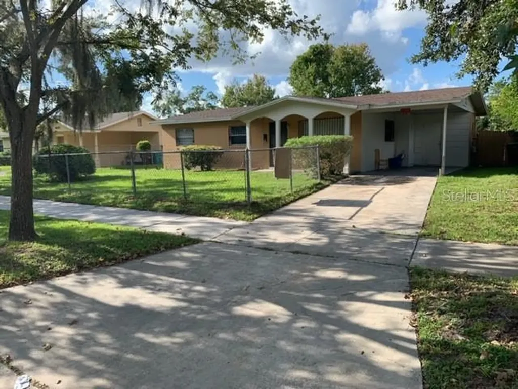4643 Kozart Street Orlando FL 32811