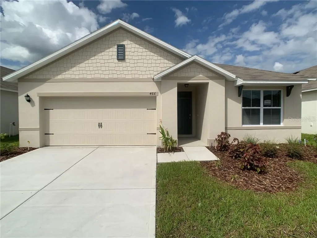 466 Street Georges Circle Eagle Lake FL 33839