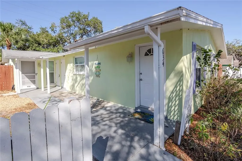 632 Dogwood Court Dunedin FL 34698