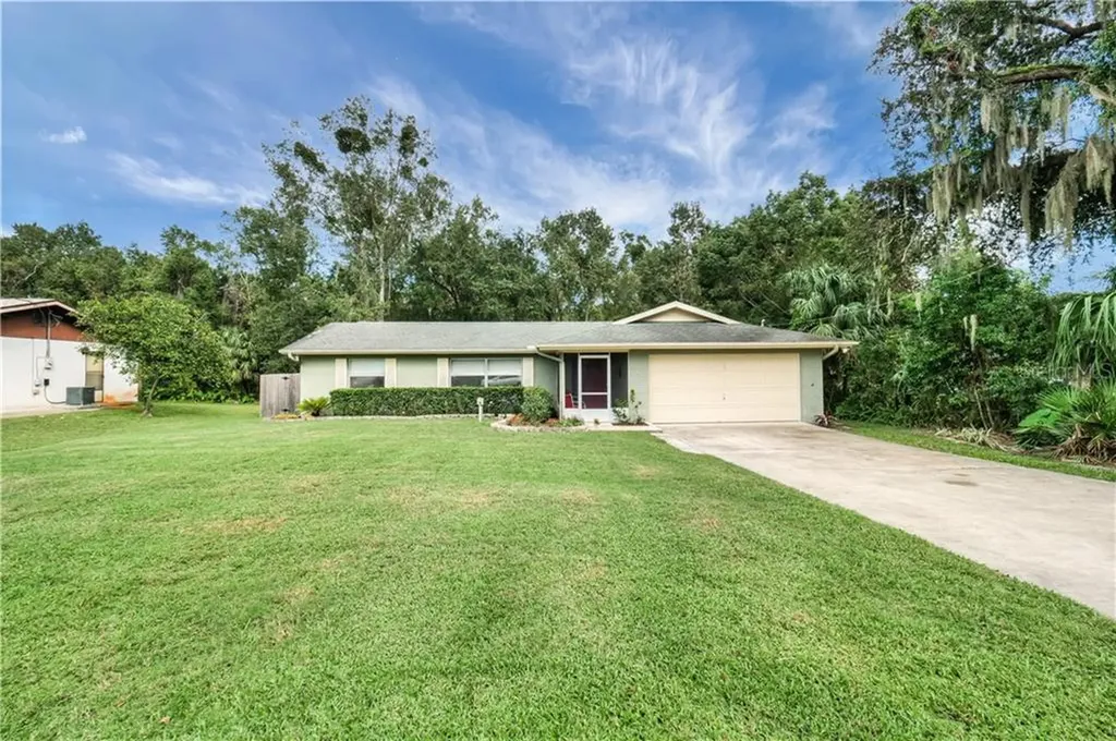 235 Acacia Road Debary FL 32713