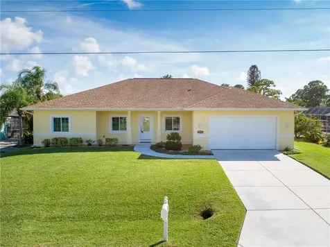 2594 Oberon Road Englewood FL 34224