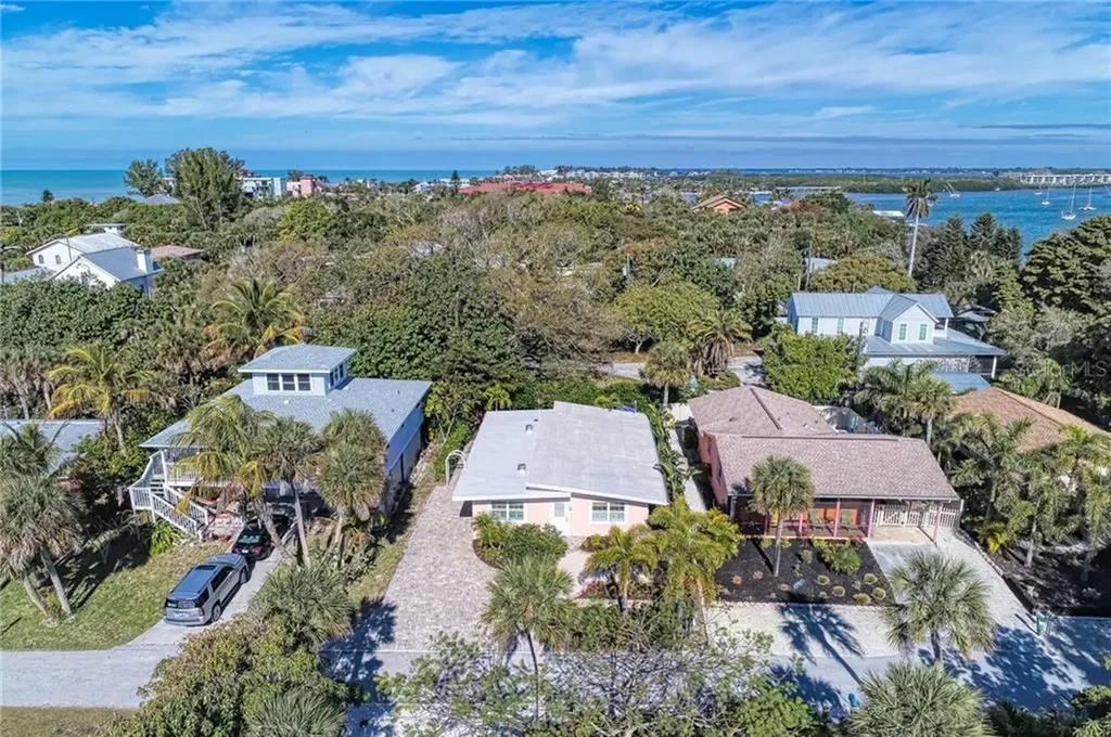 160 Friendship Lane Englewood FL 34223