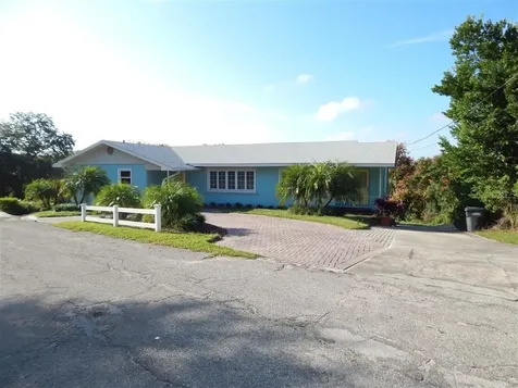 450 Ridge Manor Drive Lake Wales FL 33853