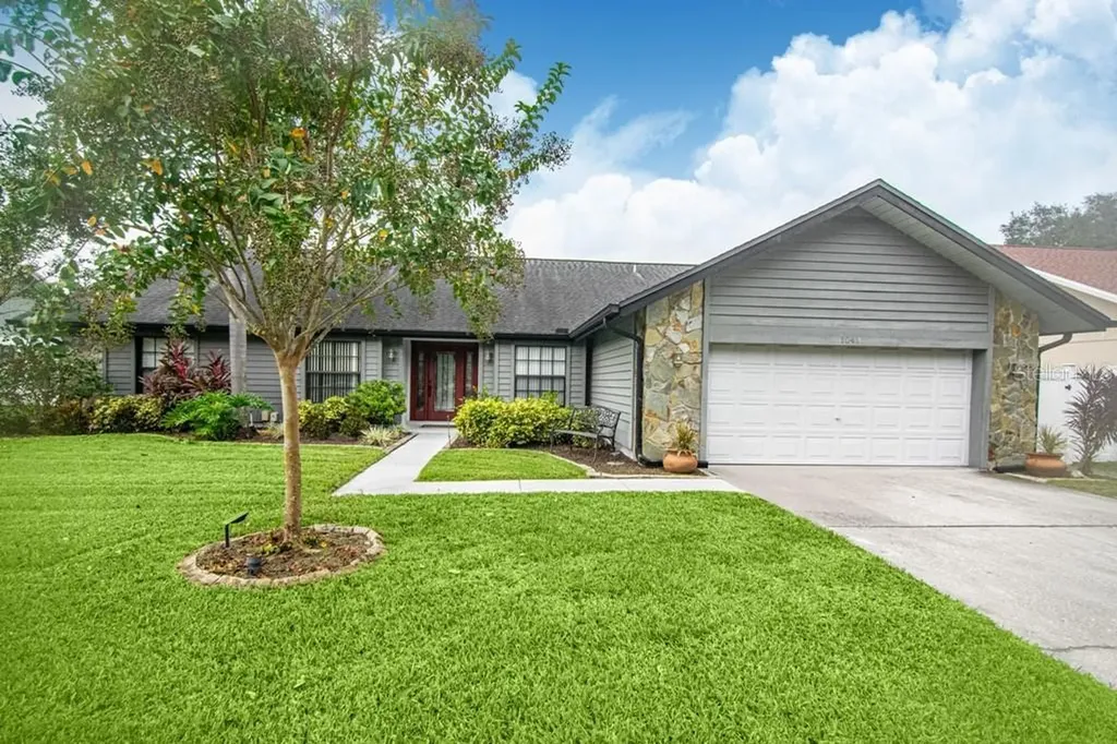 1041 Falcon Ridge Lane Palm Harbor FL 34683