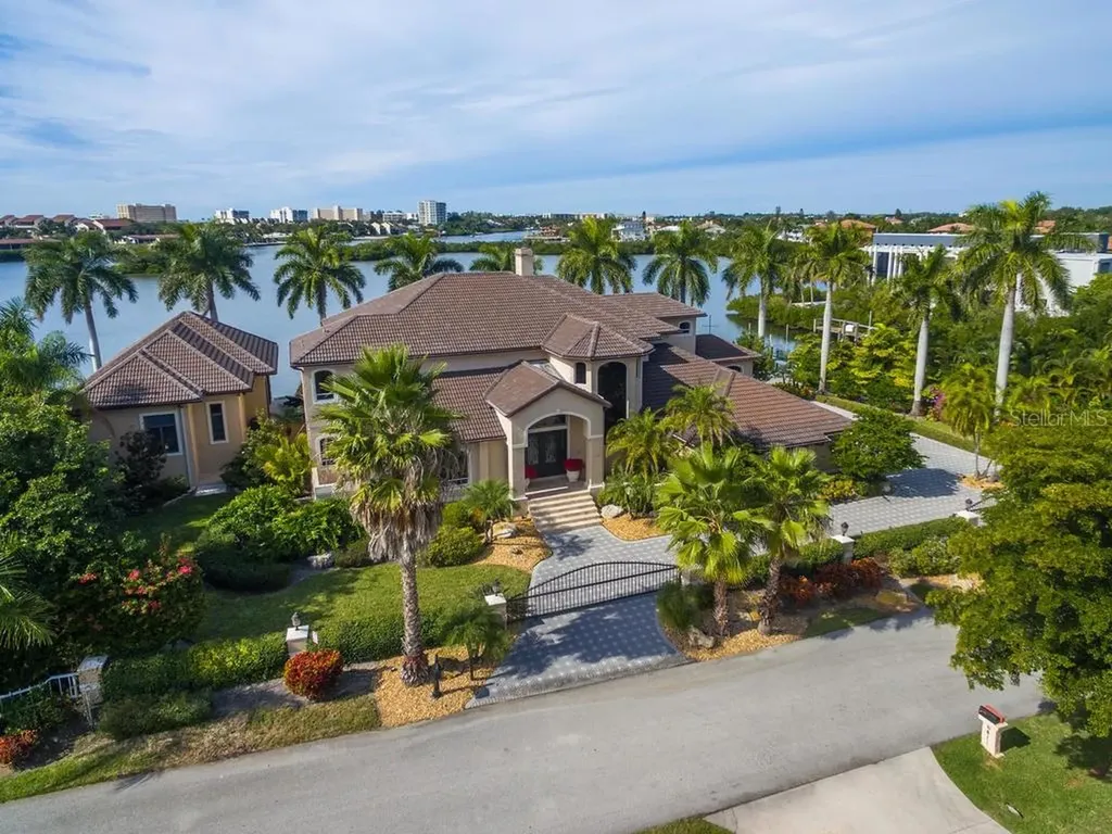 6420 Hollywood Boulevard Sarasota FL 34231
