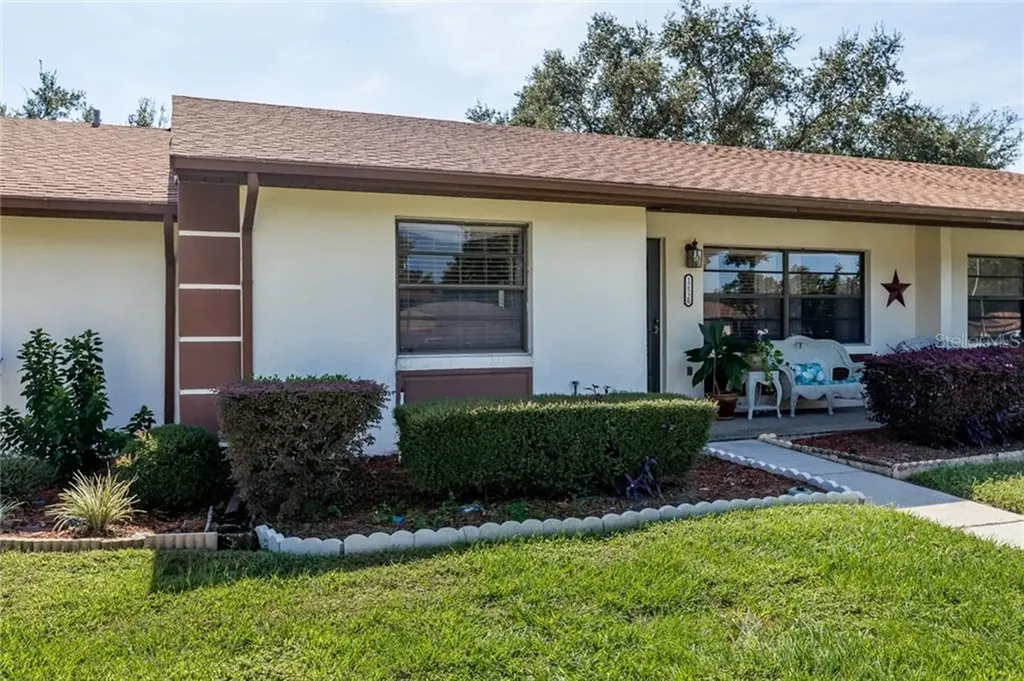 12520 Orangewood Court Tavares FL 32778