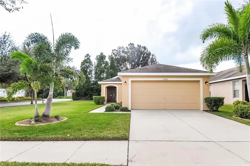 10243 Avelar Ridge Drive Riverview FL 33578