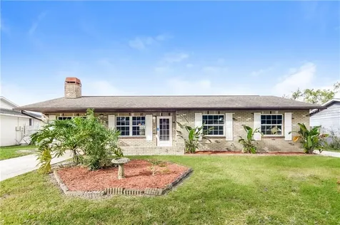 814 Chadsworth Avenue Seffner FL 33584