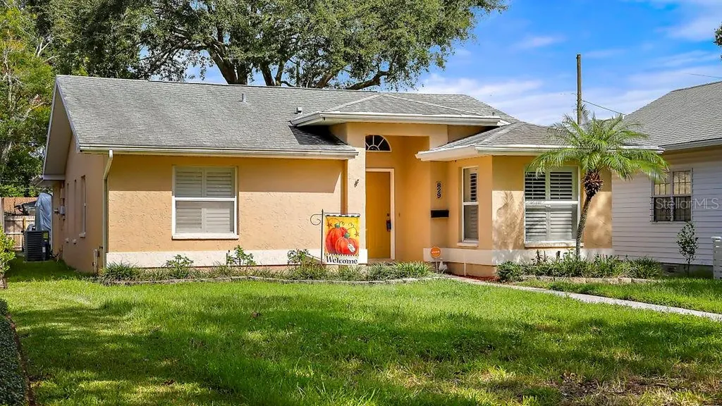 829 43rd Avenue N St Petersburg FL 33703
