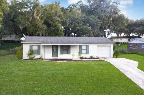 30930 Sealine Drive Leesburg FL 34748