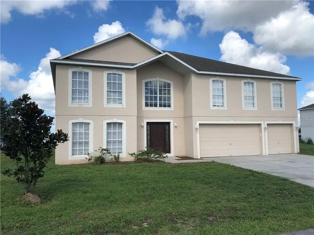 176 Vista View Avenue Eagle Lake FL 33839