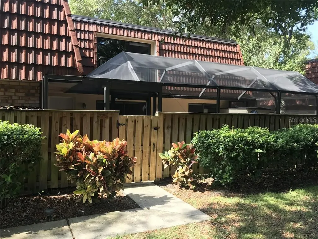 725 1st Court Palm Harbor FL 34684
